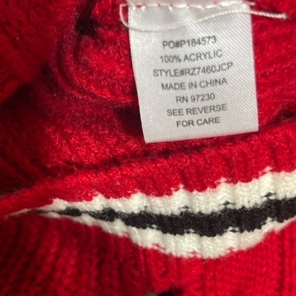 ALMOST FAMOUS Juniors' Cable Knit Buttoned V-Neck Varsity Cardigan size Medium - Picture 13 of 16